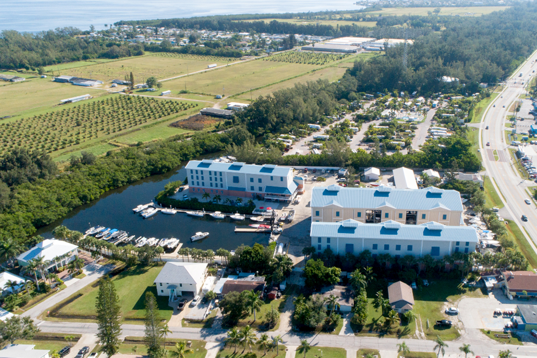 bradenton yacht club restaurant